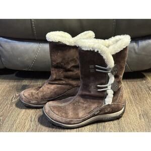 Merrell Yarra Womens 8 US Waterproof Boots Primaloft Chestnut Brown Fur Lined